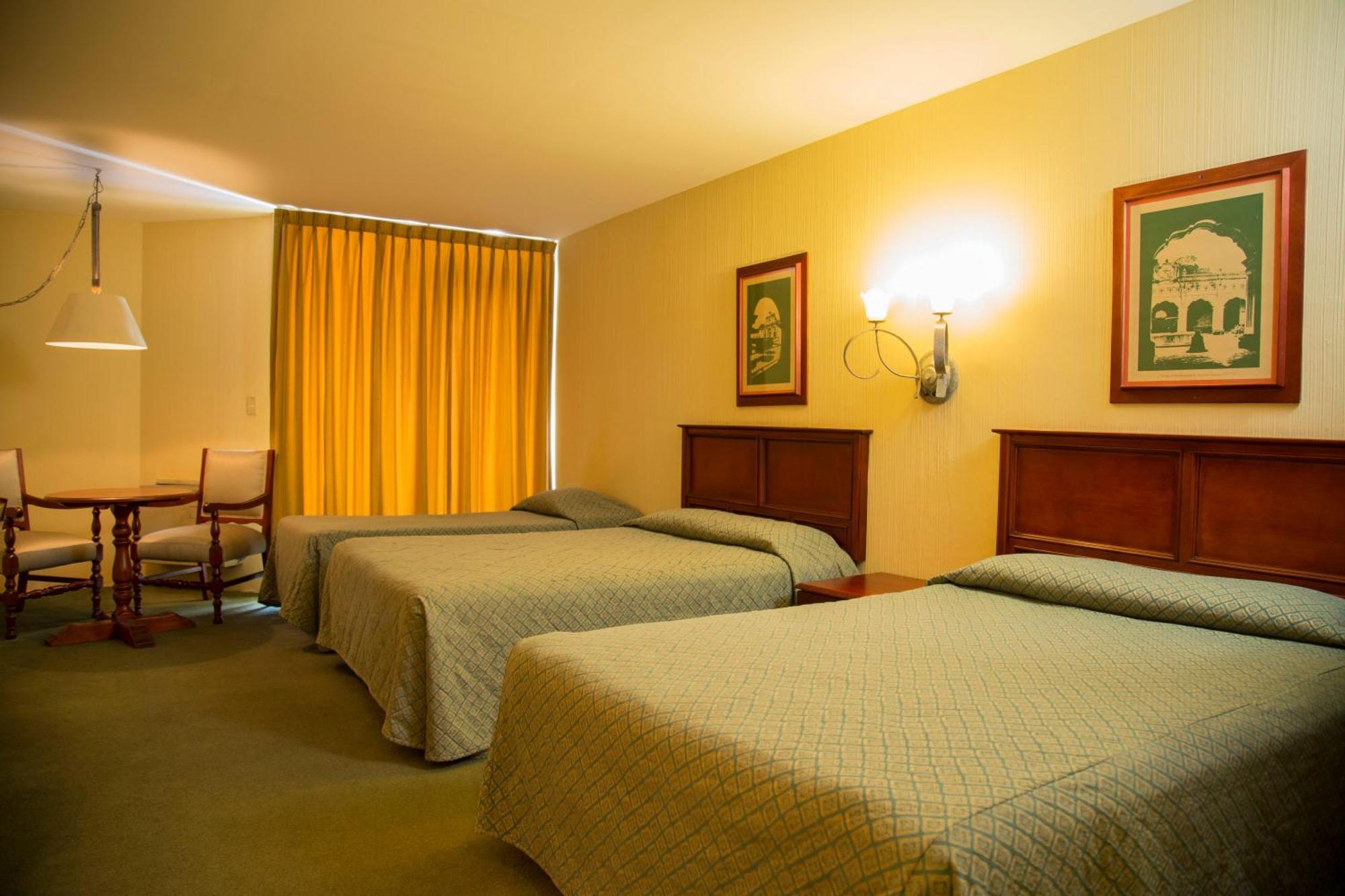 Conquistador Hotel & Conference Center Guatemala-Stadt Zimmer foto